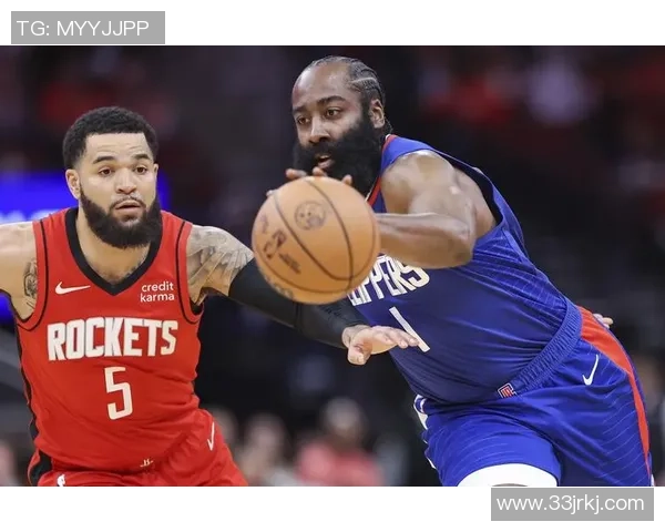 快船排西部倒数第三体现糟糕 该怪责球员仍是怪责高层？