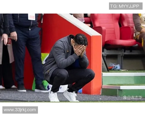 格拉斯纳：上半场咱们的体现比曼联更好，下半场体能跟不上了